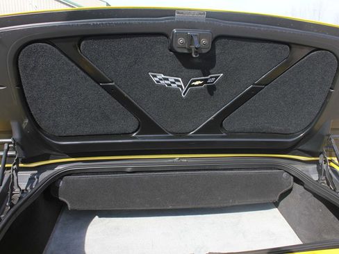 Used 2011 Chevrolet Corvette Grand Sport w/ Preferred Equipment Group image 24