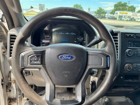 Used 2018 Ford F450 XL w/ Power Equipment Group AWD/4WD image 9
