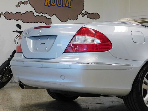 Used 2007 Mercedes-Benz CLK 350 Cabriolet image 69