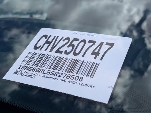 New 2025 Chevrolet Suburban High Country image 21