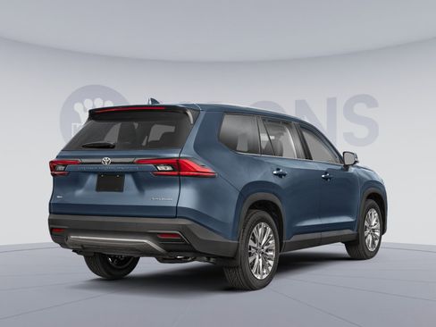 New 2026 Toyota Grand Highlander Platinum image 2