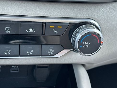 Certified 2023 Nissan Altima 2.5 SV w/ SV Premium Package image 30