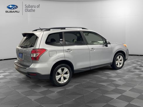 Used 2015 Subaru Forester 2.5i Limited image 11