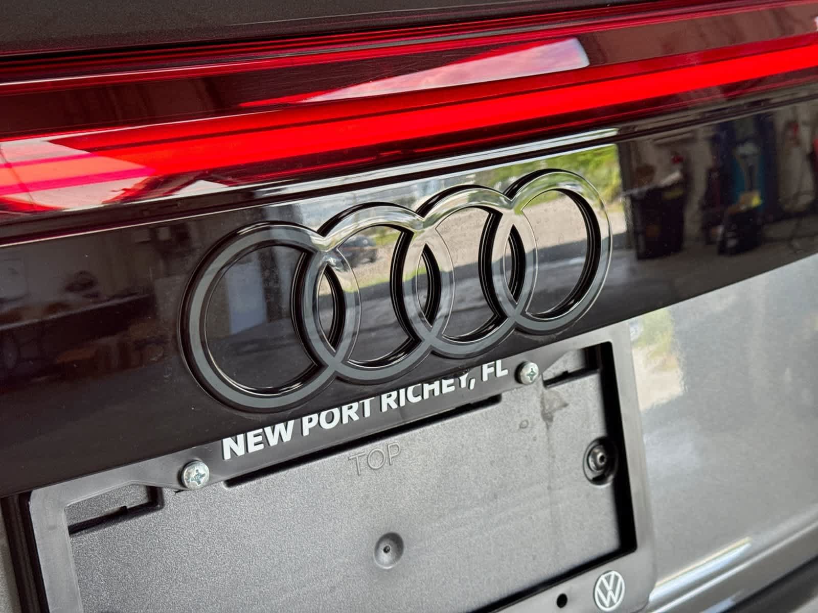 Used 2026 Audi Q8 Premium AWD/4WD image 18