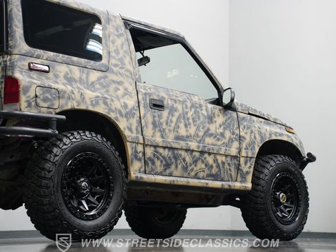 Used 1996 Geo Tracker 4WD 2-Door image 27