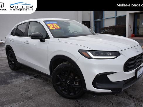 Certified 2024 Honda HR-V Sport image 1