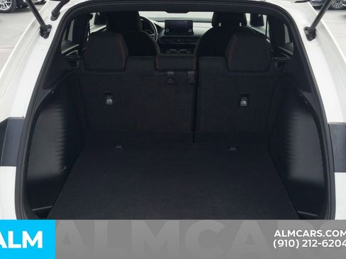 Used 2023 Honda HR-V Sport image 9
