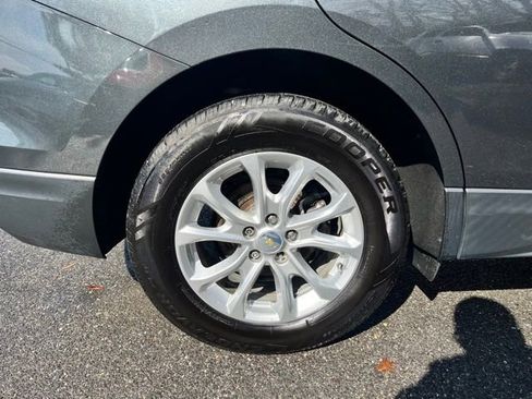 Used 2018 Chevrolet Equinox LT image 43