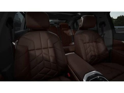 New 2026 BMW 760i xDrive AWD/4WD image 11
