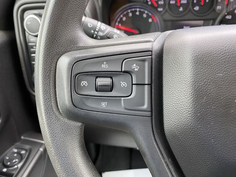 Used 2024 Chevrolet Silverado 1500 Custom Trail Boss w/ LPO, Dark Essentials Package AWD/4WD image 21