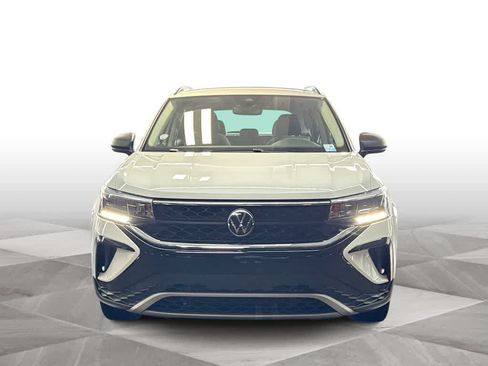 Certified 2024 Volkswagen Taos S FWD image 3