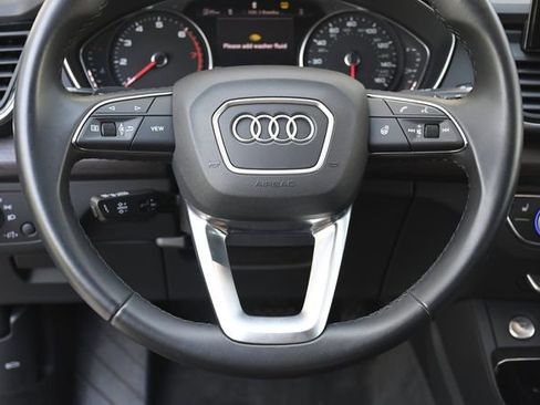 Used 2023 Audi Q5 2.0T Premium w/ Convenience Package AWD/4WD image 7