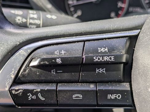 Used 2024 MAZDA MAZDA3 s image 17