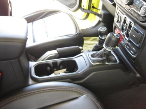 Used 2023 Jeep Wrangler Unlimited Rubicon 392 w/ Trailer Tow Package image 41