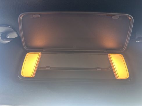 Used 2021 Chevrolet Silverado 1500 LTZ w/ Z71 Off-Road Package image 31