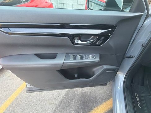 Used 2025 Honda CR-V EX-L image 25