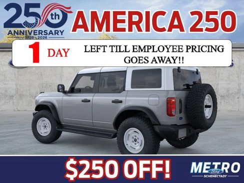 New 2026 Ford Bronco Heritage Edition AWD/4WD image 5