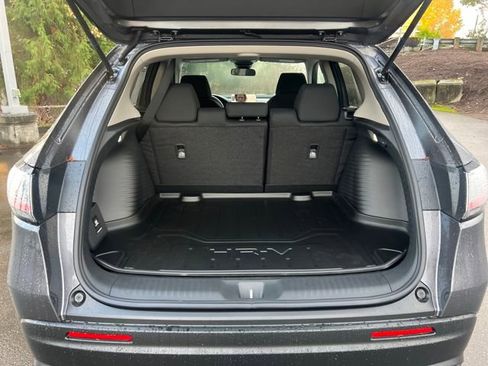 New 2026 Honda HR-V LX image 12