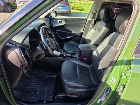Used 2020 Kia Soul EX FWD image 15