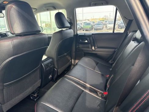Used 2024 Toyota 4Runner TRD Off-Road Premium image 12