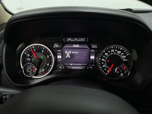 Used 2020 RAM 1500 Laramie image 23