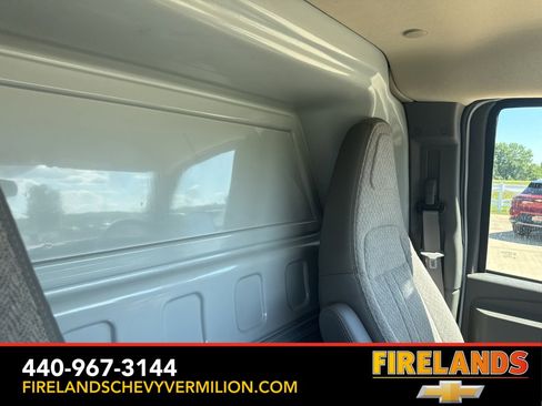 New 2025 Chevrolet Express 2500 w/ Driver Convenience Package image 27