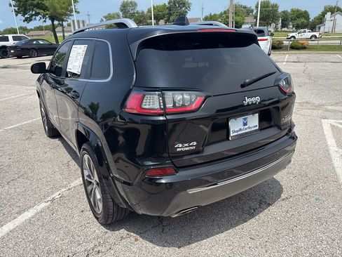 Used 2019 Jeep Cherokee Overland AWD/4WD image 20