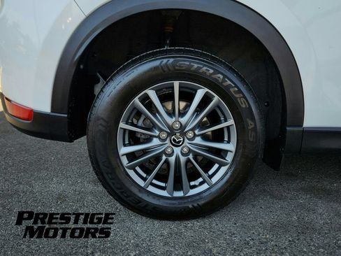 Used 2017 MAZDA CX-5 Touring w/ Preferred Equipment Package AWD/4WD image 30