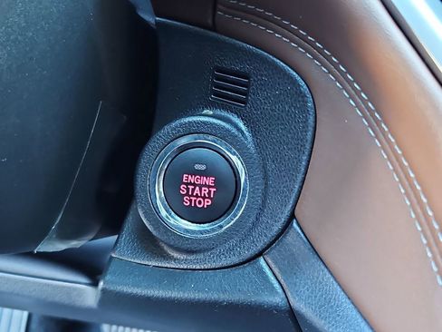 Used 2020 Subaru Outback Touring XT image 16