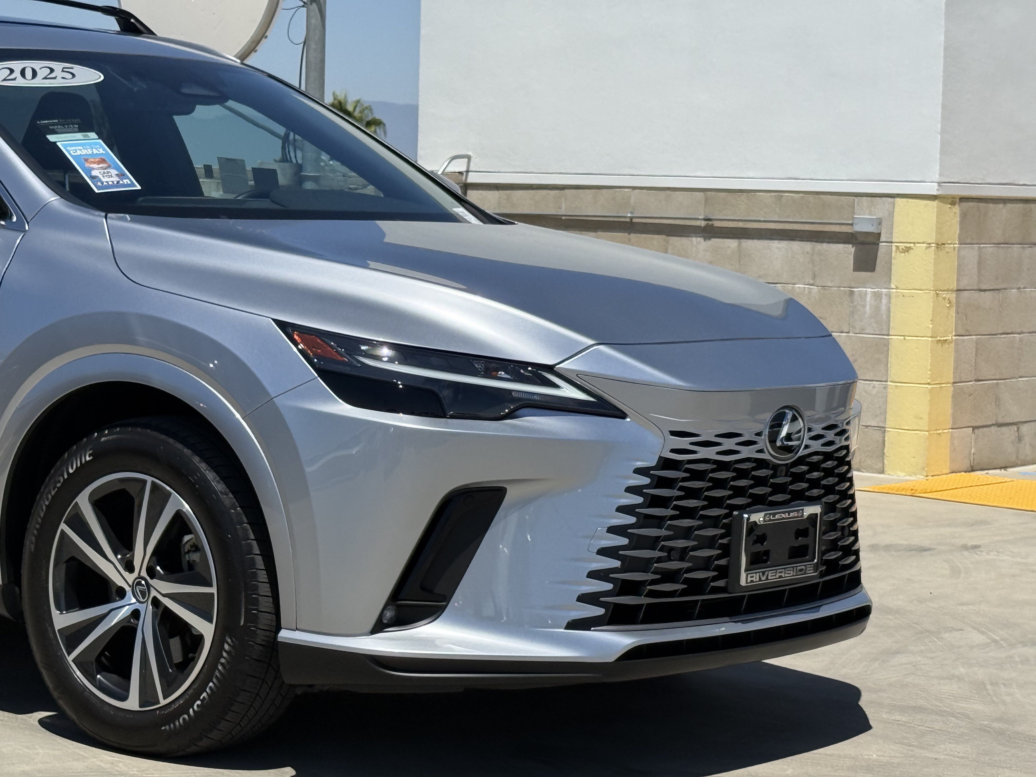 Certified 2025 Lexus RX 350 Premium w/ Accessory Package FWD image 3