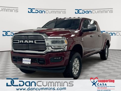 Used 2022 RAM 2500 Laramie AWD/4WD image 1