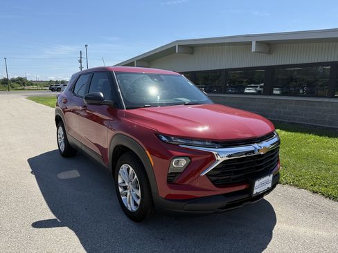 New 2026 Chevrolet TrailBlazer LS w/ LS Convenience Package FWD image 7