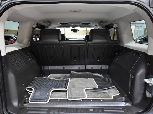 Used 2009 HUMMER H3 Luxury AWD/4WD image 34