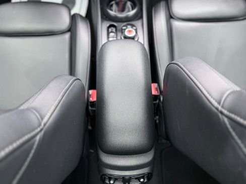 Used 2019 MINI Cooper Clubman S w/ Storage Package image 51