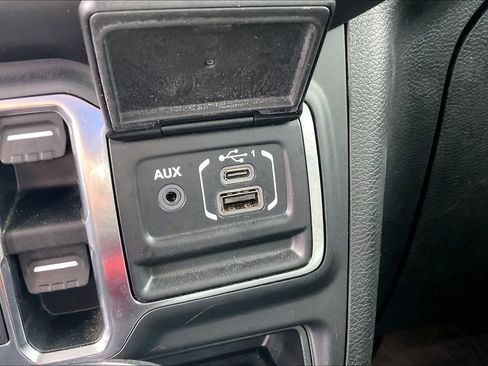 Used 2020 Jeep Wrangler Unlimited Sport S image 16