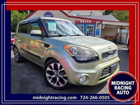 Used 2013 Kia Soul ! w/ Premium Pkg image 1