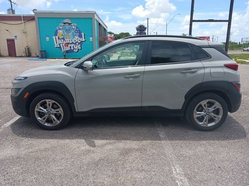 Used 2023 Hyundai Kona SEL w/ Cargo Package AWD/4WD image 6