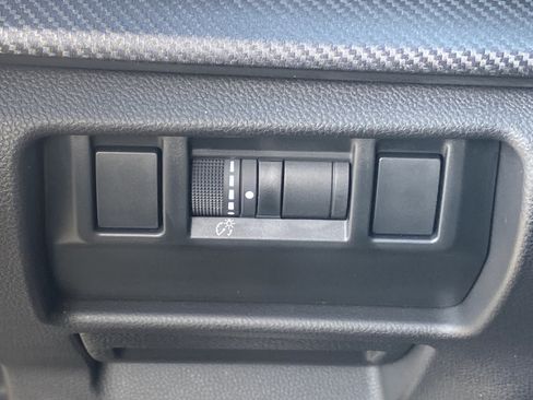 Certified 2025 Subaru Crosstrek 2.5i Sport w/ Crosstrek Mirror Package image 14