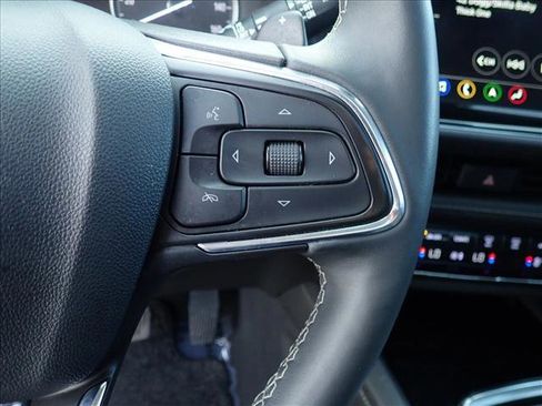 Used 2023 Buick Envision Avenir AWD/4WD image 18