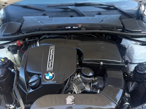 Used 2013 BMW 335i xDrive Coupe AWD/4WD image 19