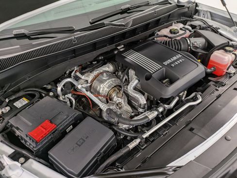 Used 2026 Chevrolet Tahoe RST w/ Comfort Package AWD/4WD image 31