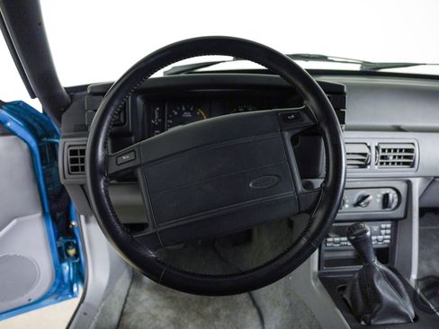 Used 1993 Ford Mustang Cobra image 16