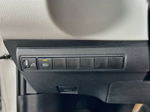 Used 2024 Toyota Corolla SE FWD image 21