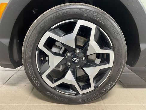 Used 2024 Hyundai Santa Cruz Limited AWD/4WD image 7