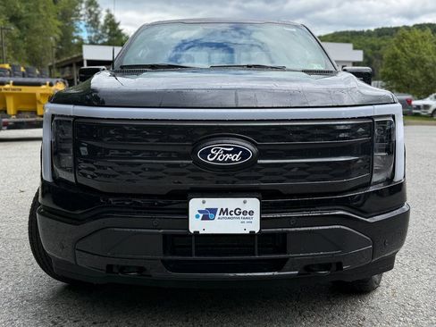 New 2025 Ford F150 Lightning Platinum image 2