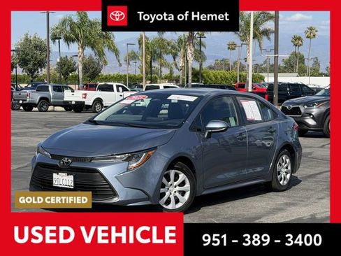 Used 2025 Toyota Corolla LE FWD image 1
