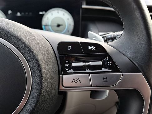 Used 2022 Hyundai Tucson Limited image 23