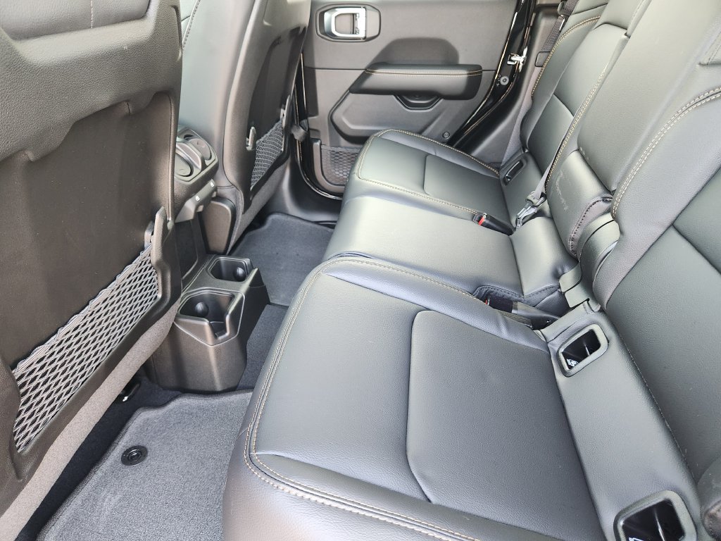 New 2026 Jeep Gladiator Mojave AWD/4WD image 19