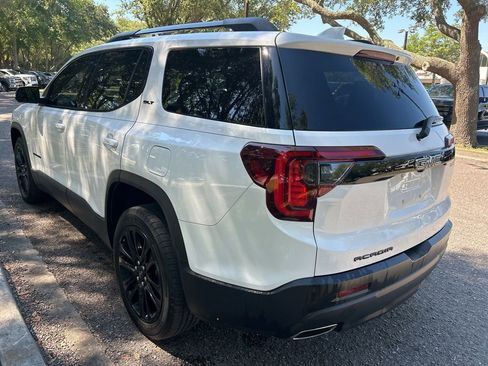 Used 2023 GMC Acadia SLT w/ Elevation Edition FWD image 8