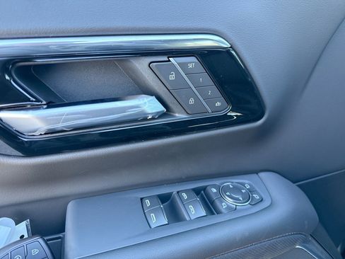 New 2026 Chevrolet Tahoe High Country image 15